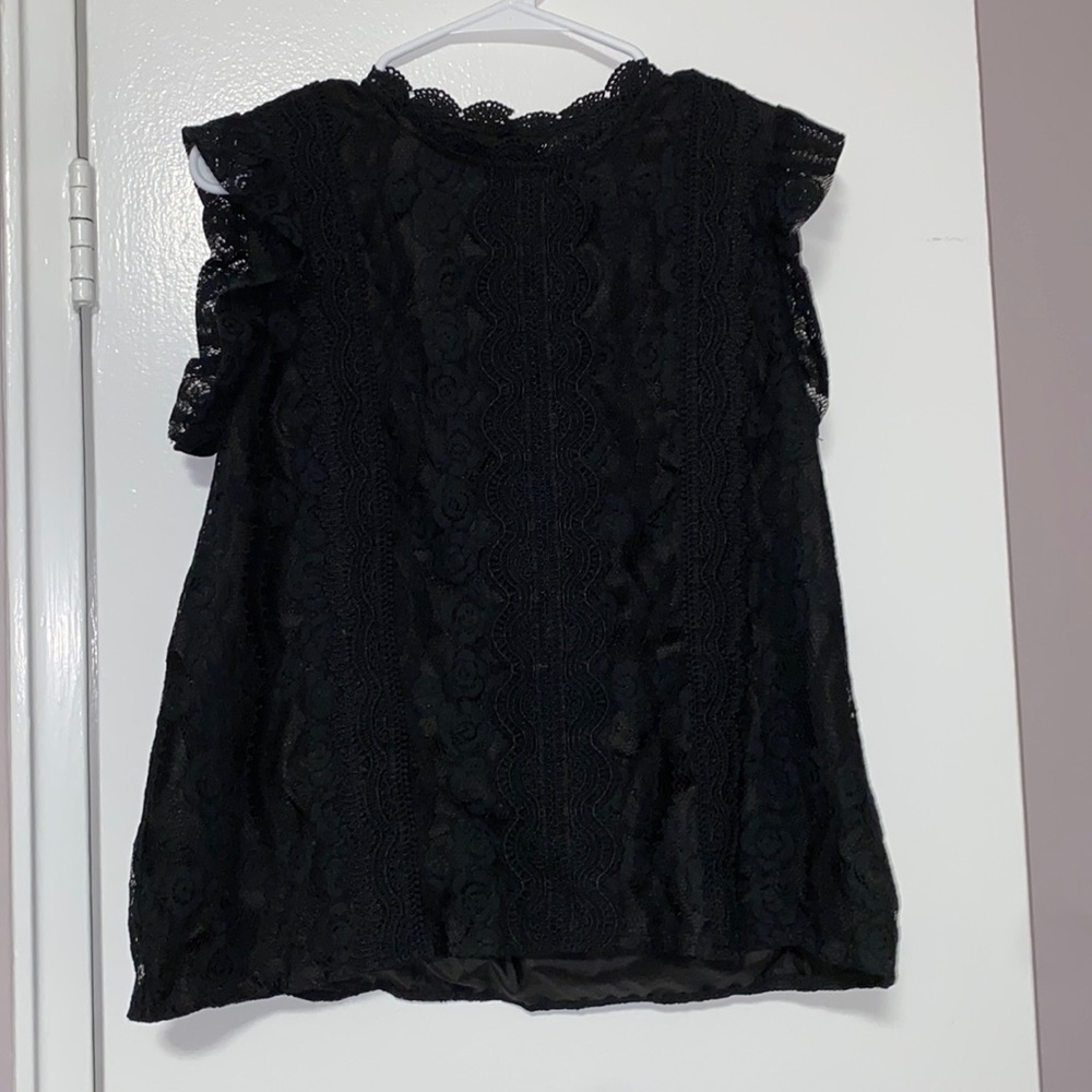 Size Large sleeveless lace blouse from‎ Shein